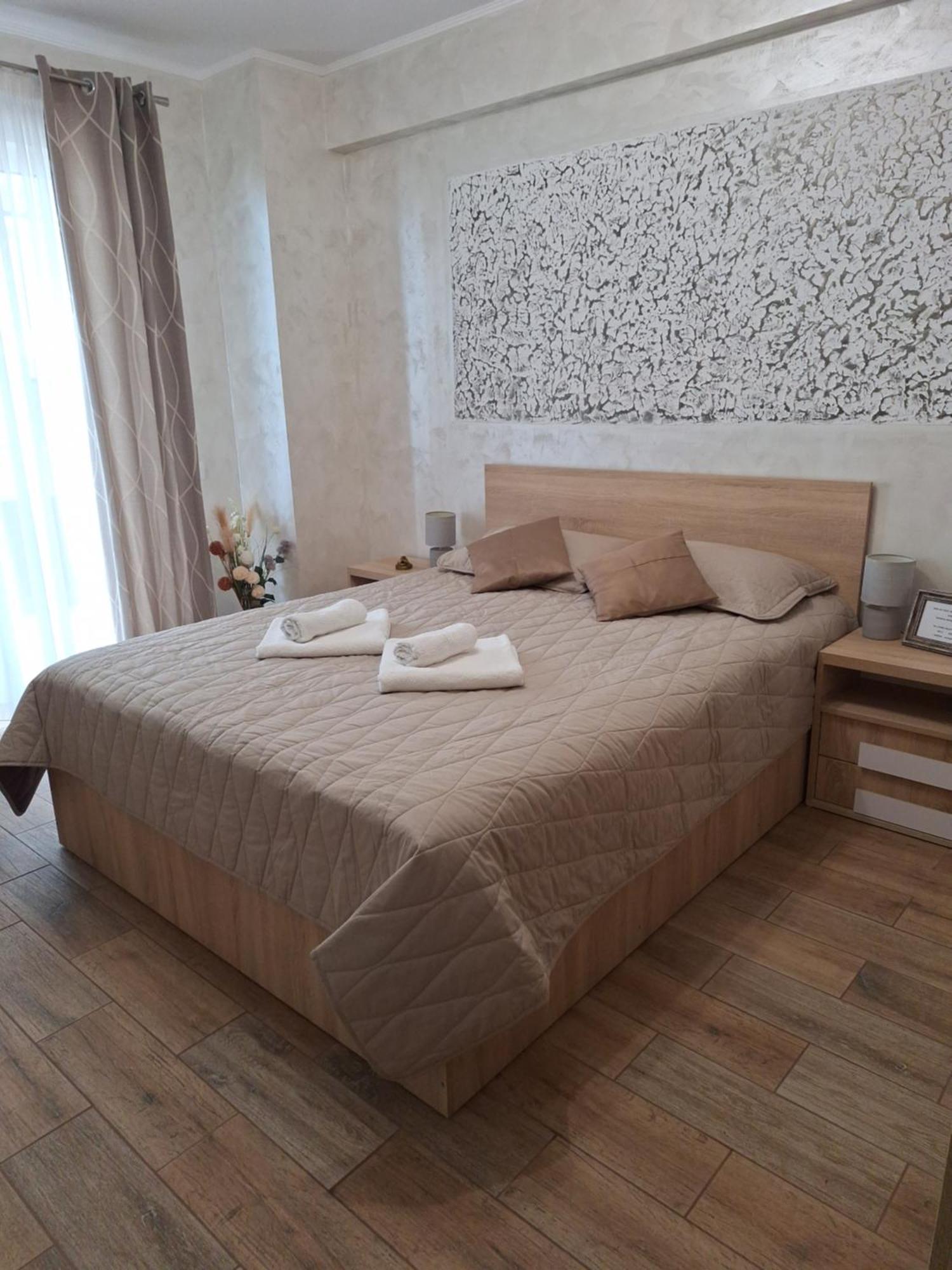 Ayka Apartment Mamaia Extérieur photo